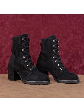 Stuart Weitzman Women Savannah Black Suede Lace-up Granny Victorian Boots sz 8